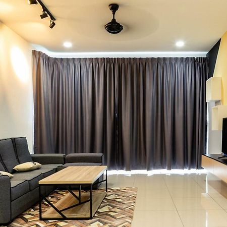 Southwest Designer Suite By D Imperio Homestay Penang Bayan Lepas Exterior photo